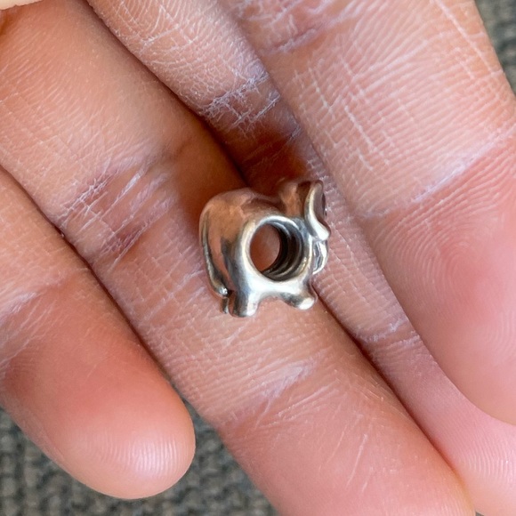 Retired PANDORA Elephant Sterling Silver Animal Charm EUC - Picture 5 of 7